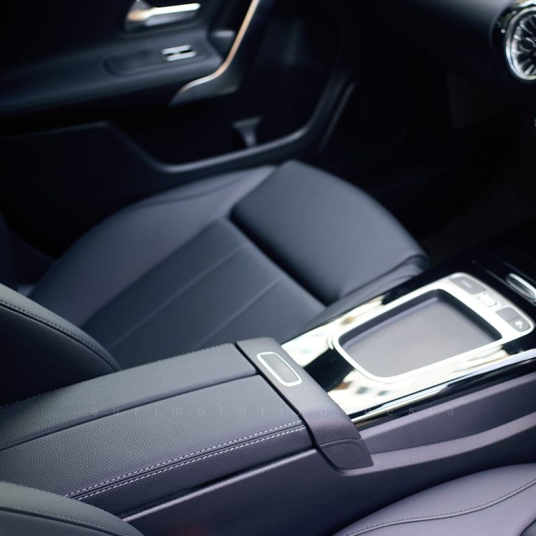 Interior Mercedes Benz A200 Indonesia Black 4