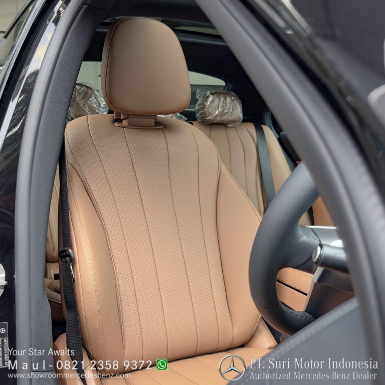 Interior Mercedes E200 Exclusive Brown 2